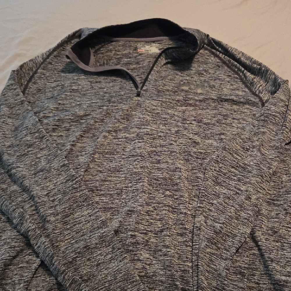 Under Armour Black and Gray HeatGear Pullover